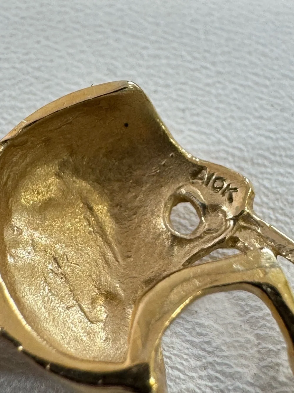 10k YG Football Helmet Pendant